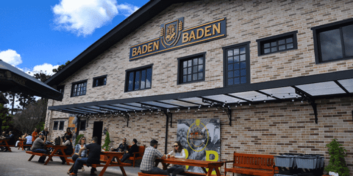 Fachada do Bar Baden Baden em Campos do Jordão